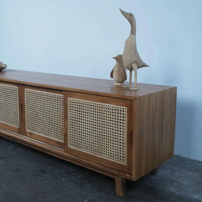 מזנון דגם אורן Hootam