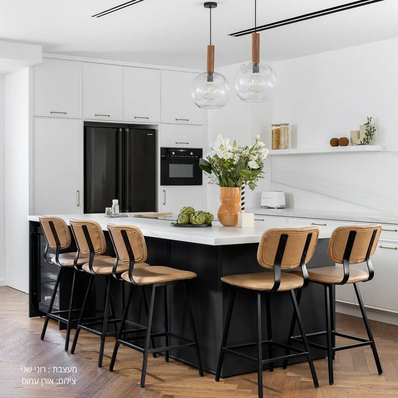 כסא בר ורונה קוניאק Hootam