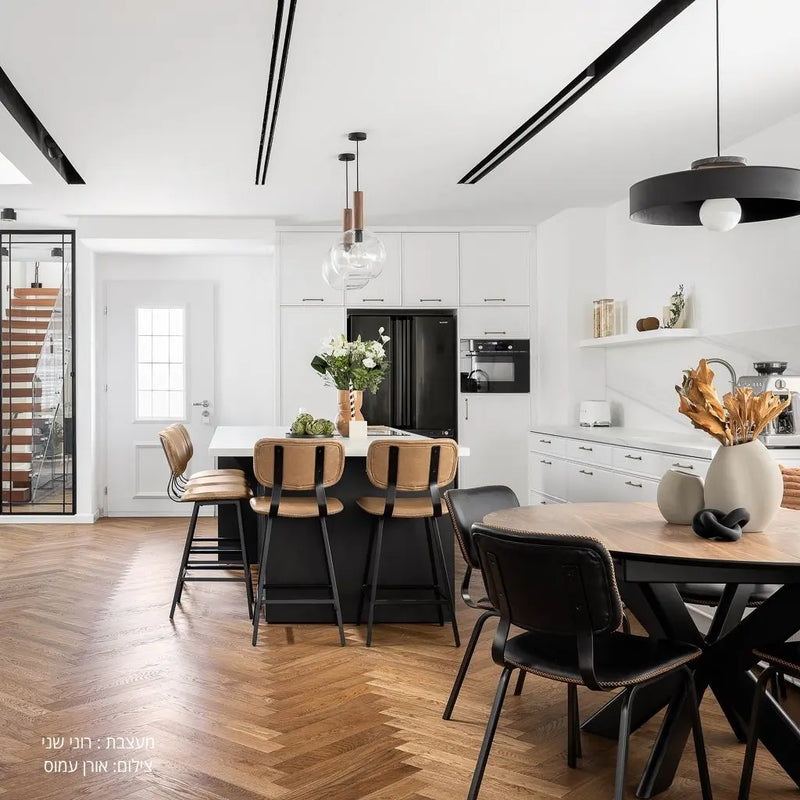 כסא בר ורונה קוניאק Hootam