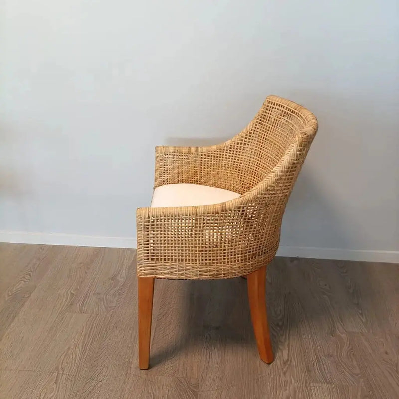 כורסא דגם קובי Hootam