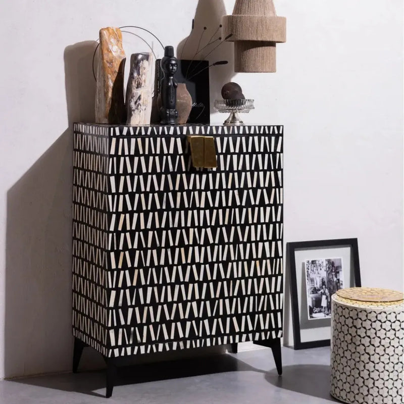 שולחן צד שחור לבן Hootam