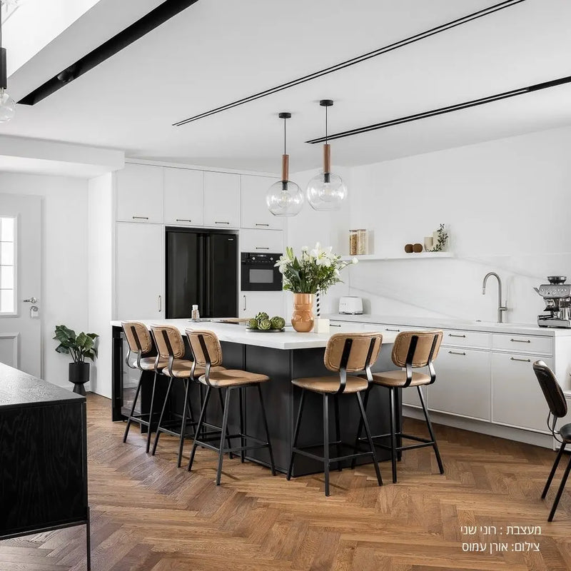 כסא בר ורונה קוניאק Hootam