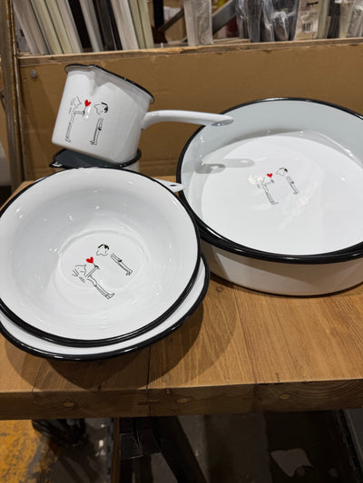 קערה פיילה 22 ס"מ אמייל זוג אוהב