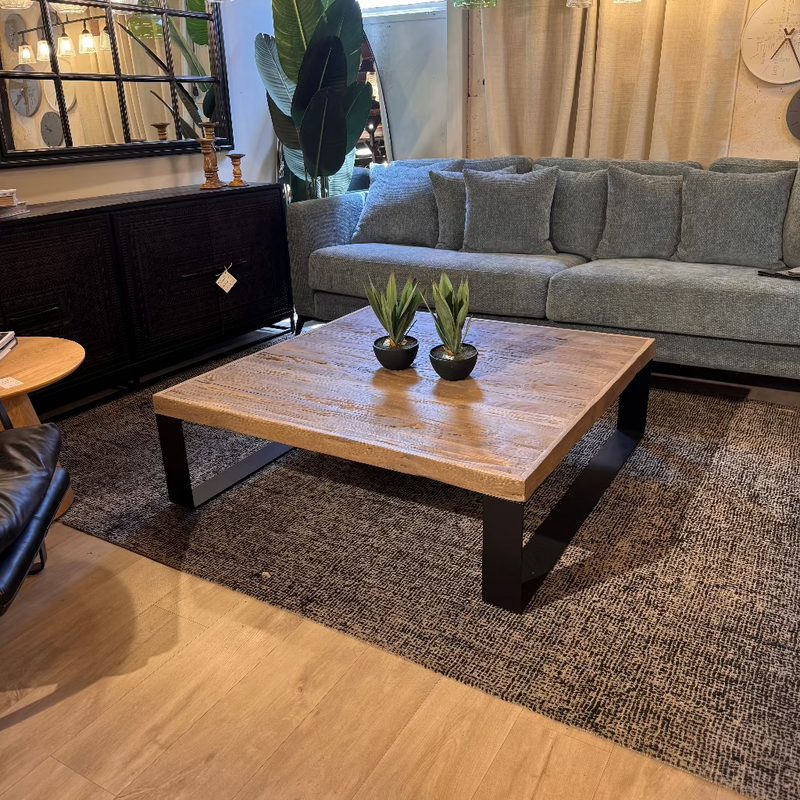 שולחן סלון  מעץ אלון משוחזר דגם אלפא