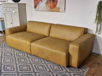 ספה תלת מושבית דגם אמריקה רוחב 256 קוניאק