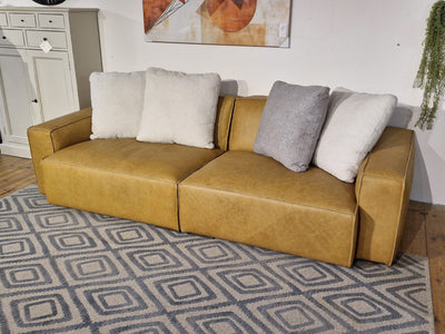 ספה תלת מושבית דגם אמריקה רוחב 256 קוניאק