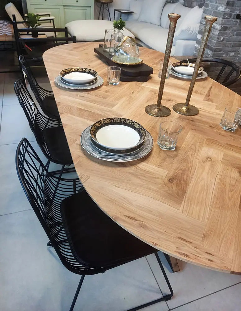 שולחן אוכל אובלי דגם פישבון Hootam