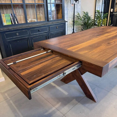 שולחן אוכל יוגב עם פתיחות Hootam