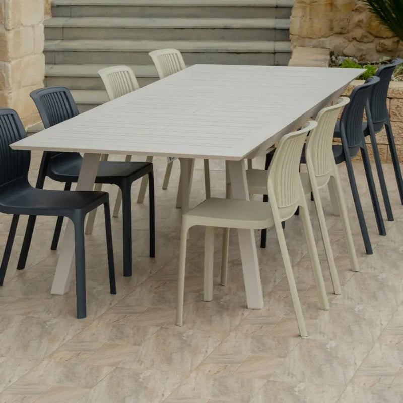 שולחן דגם נתן M בז Hootam