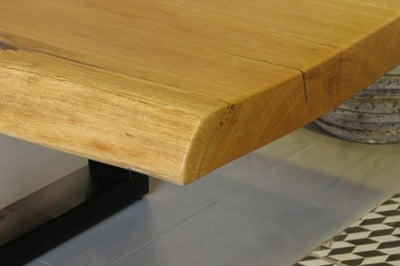 שולחן סלון מעץ גושני